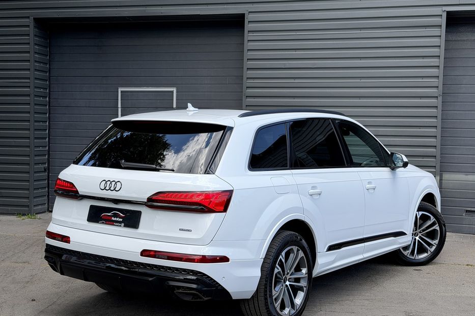 Продам Audi Q7 45 TFSi 2025 года в Киеве