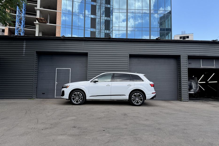Продам Audi Q7 45 TFSi 2025 года в Киеве
