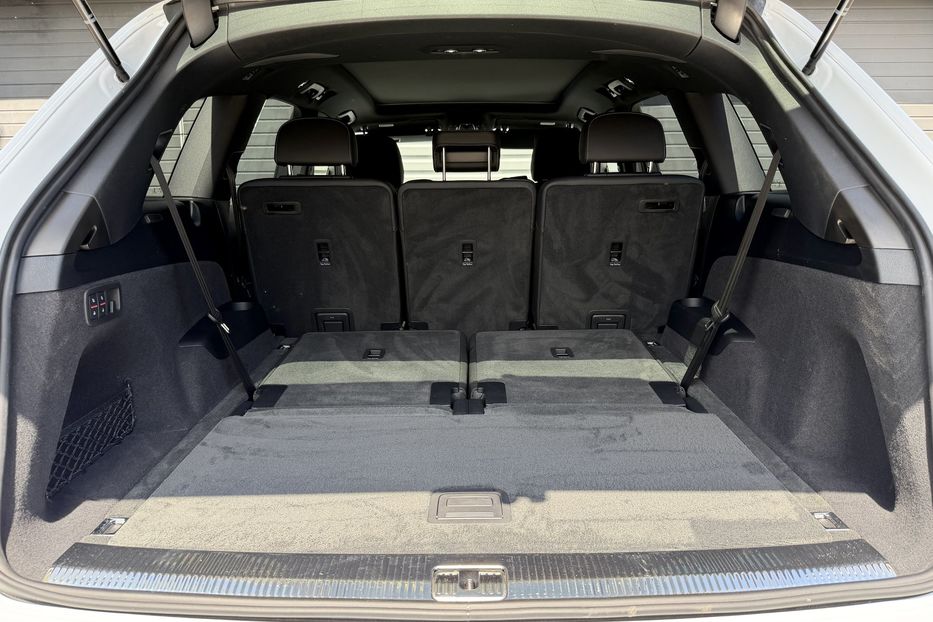 Продам Audi Q7 45 TFSi 2025 года в Киеве