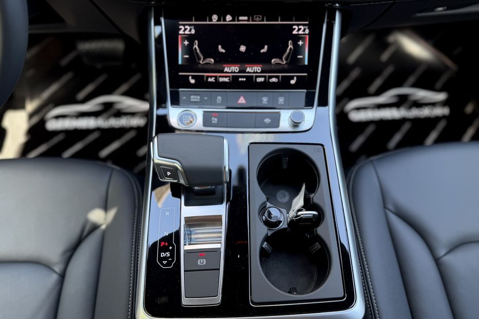 Продам Audi Q7 45 TFSi 2025 года в Киеве