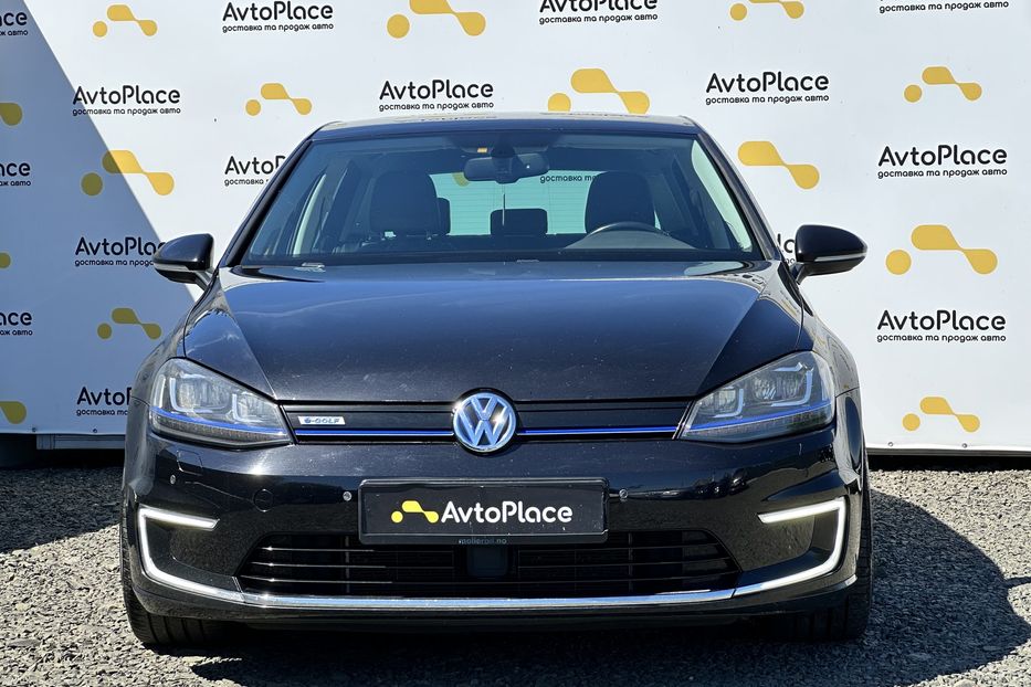 Продам Volkswagen e-Golf 2016 года в Луцке