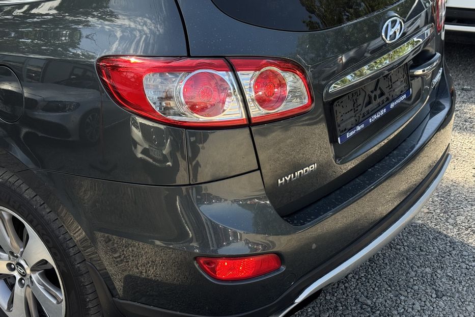 Продам Hyundai Santa FE COMIS 4x4 7-місць 2011 года в г. Умань, Черкасская область