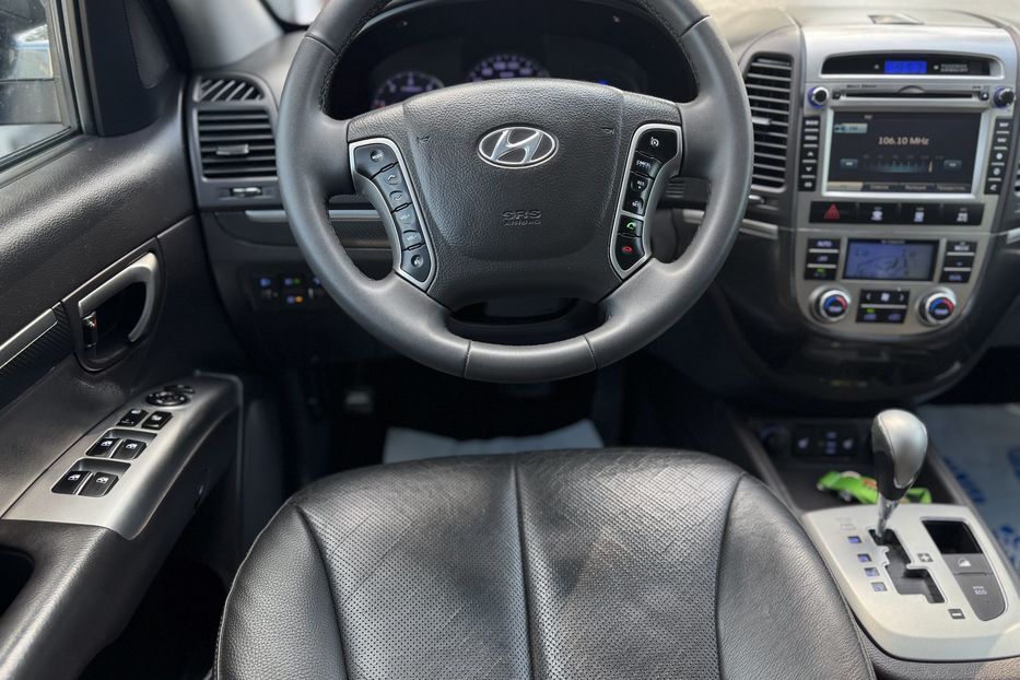 Продам Hyundai Santa FE COMIS 4x4 7-місць 2011 года в г. Умань, Черкасская область