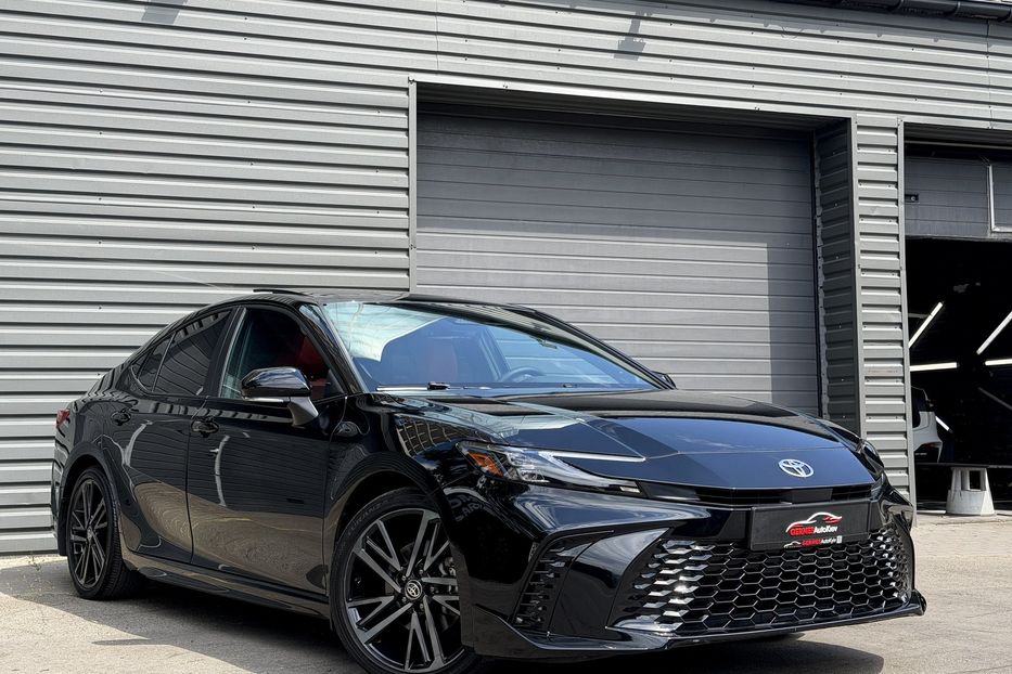 Продам Toyota Camry XSE HEV e-CVT AWD 2024 года в Киеве