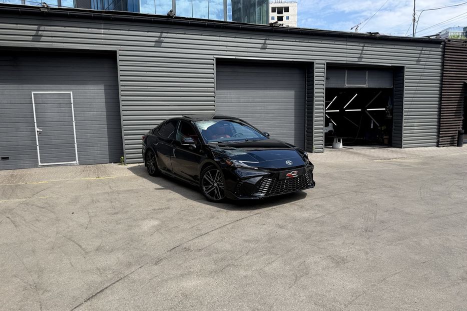 Продам Toyota Camry XSE HEV e-CVT AWD 2024 года в Киеве
