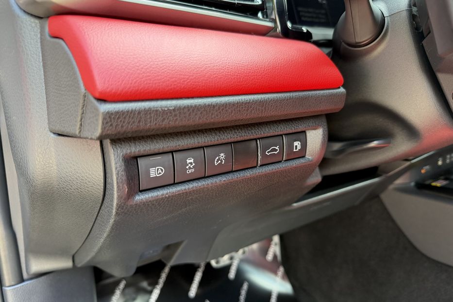 Продам Toyota Camry XSE HEV e-CVT AWD 2024 года в Киеве
