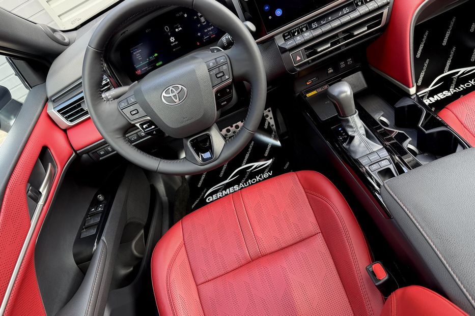 Продам Toyota Camry XSE HEV e-CVT AWD 2024 года в Киеве