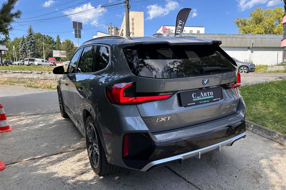 Продам BMW iX1 30L M-Package 2023 года в Черновцах