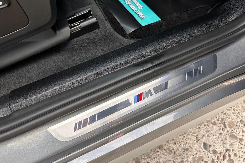 Продам BMW iX1 30L M-Package 2023 года в Черновцах