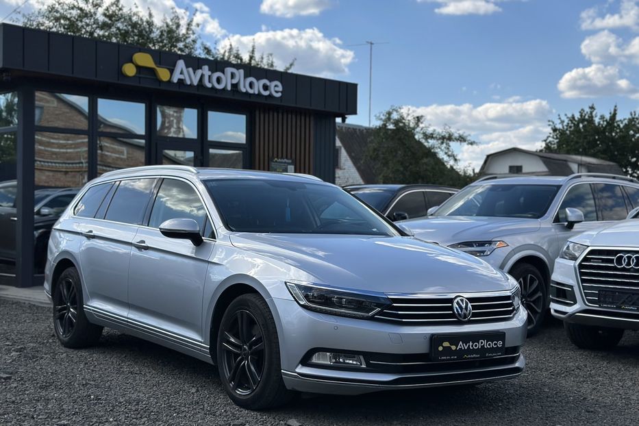 Продам Volkswagen Passat B8 2018 года в Луцке