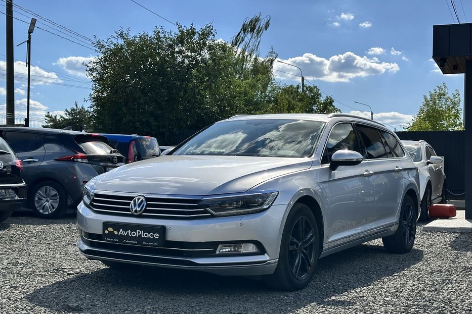 Продам Volkswagen Passat B8 2018 года в Луцке