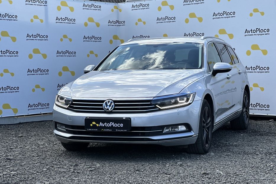 Продам Volkswagen Passat B8 2018 года в Луцке