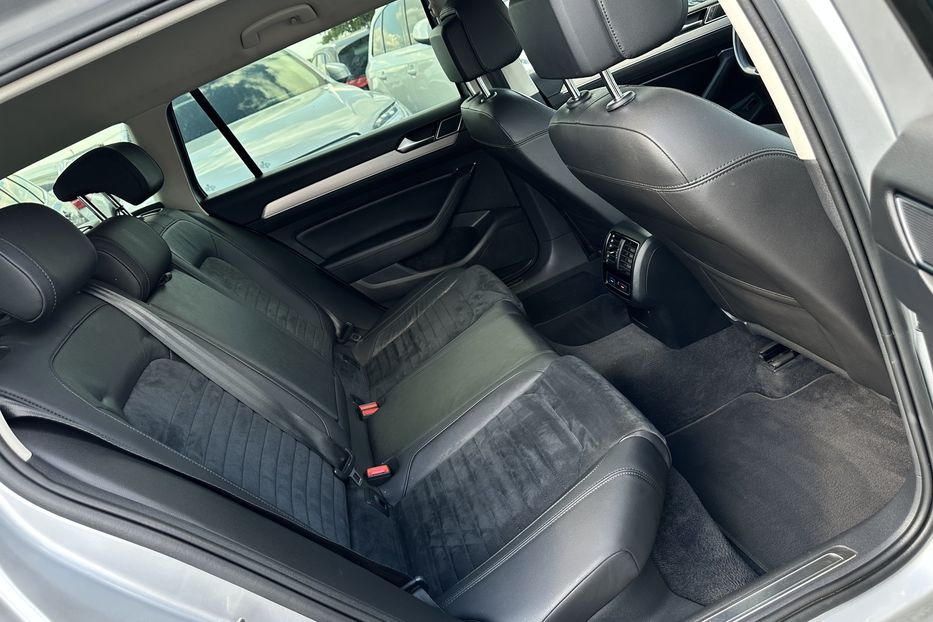 Продам Volkswagen Passat B8 2018 года в Луцке