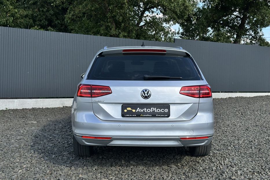 Продам Volkswagen Passat B8 2018 года в Луцке