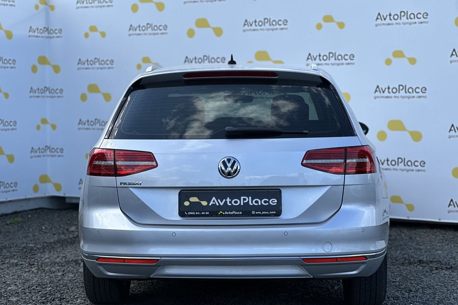 Продам Volkswagen Passat B8 2018 года в Луцке