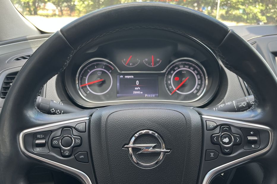 Продам Opel Insignia TDI 2014 года в Николаеве