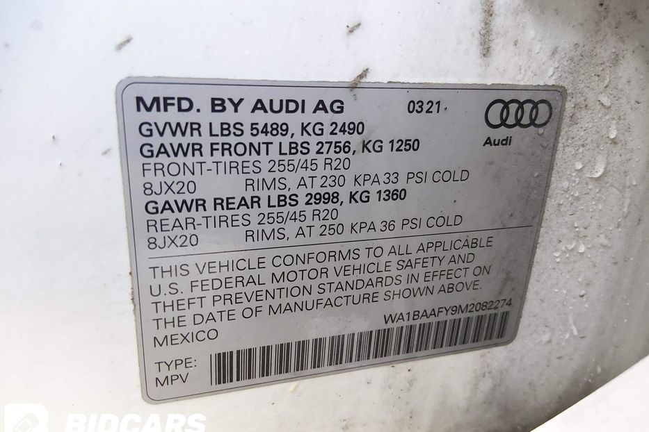 Продам Audi Q5  Premium Plus 45 Quattro  2021 года в Львове