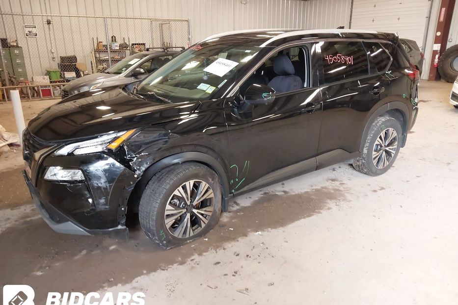 Продам Nissan Rogue Sv Intelligent Awd 2021 года в Львове