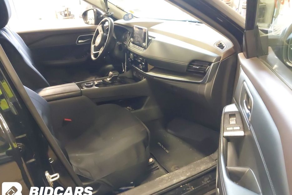 Продам Nissan Rogue Sv Intelligent Awd 2021 года в Львове