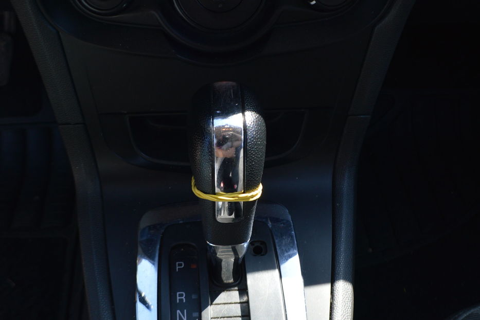 Продам Ford Fiesta se 2012 года в Одессе