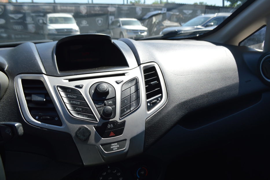 Продам Ford Fiesta se 2012 года в Одессе
