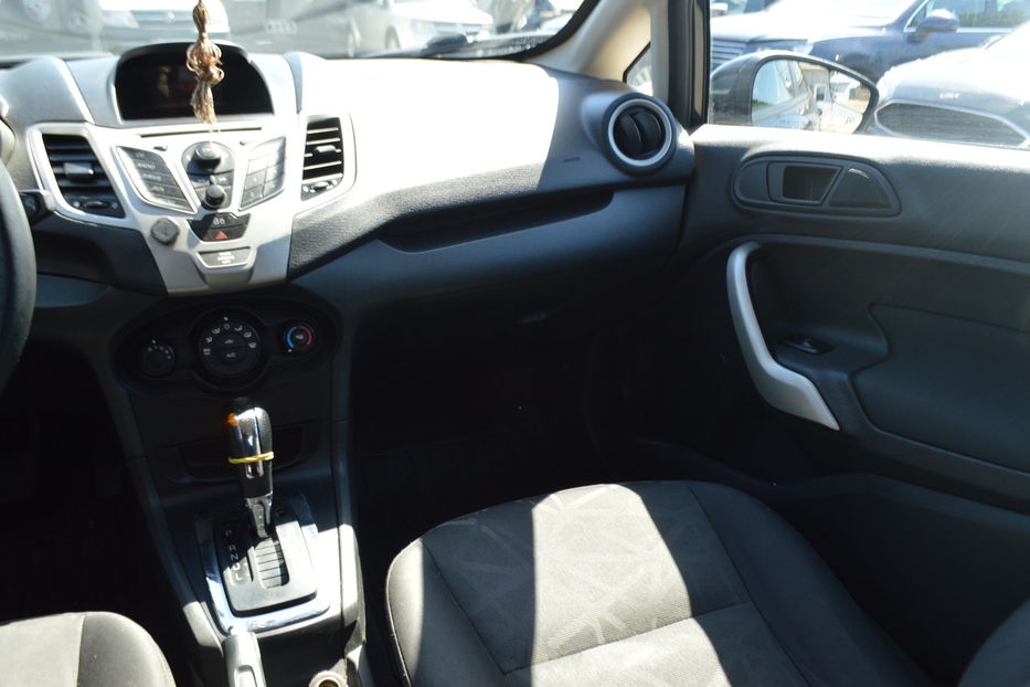 Продам Ford Fiesta se 2012 года в Одессе