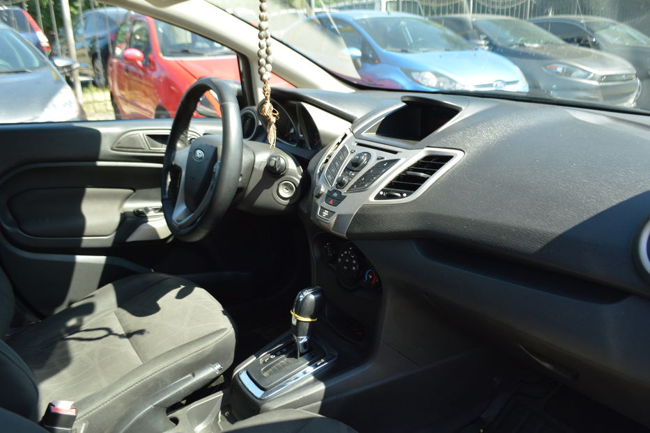 Продам Ford Fiesta se 2012 года в Одессе