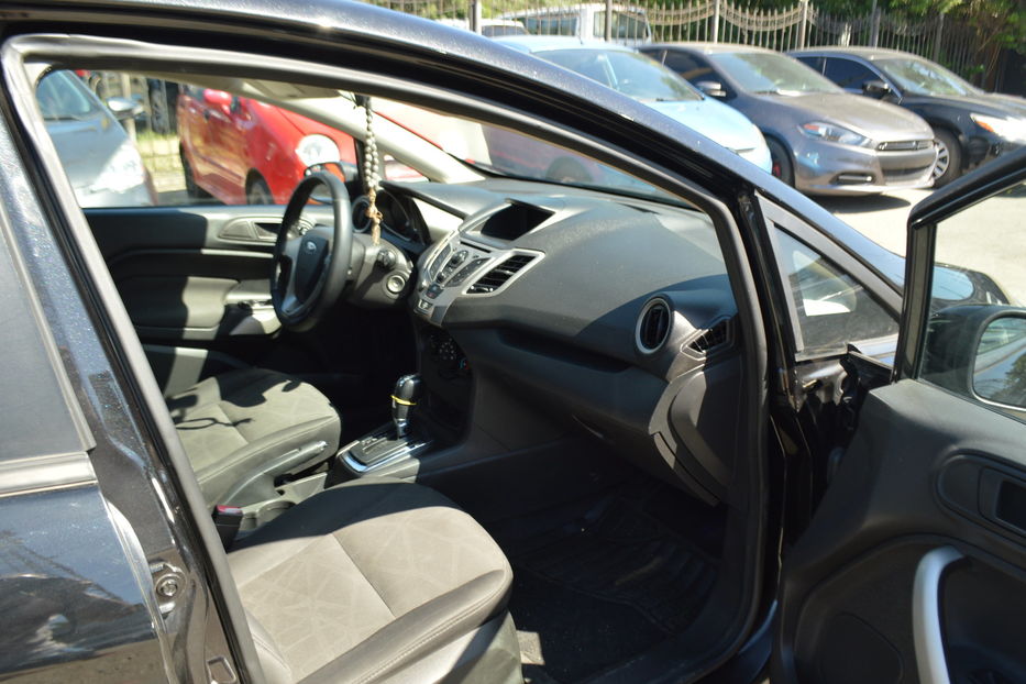 Продам Ford Fiesta se 2012 года в Одессе