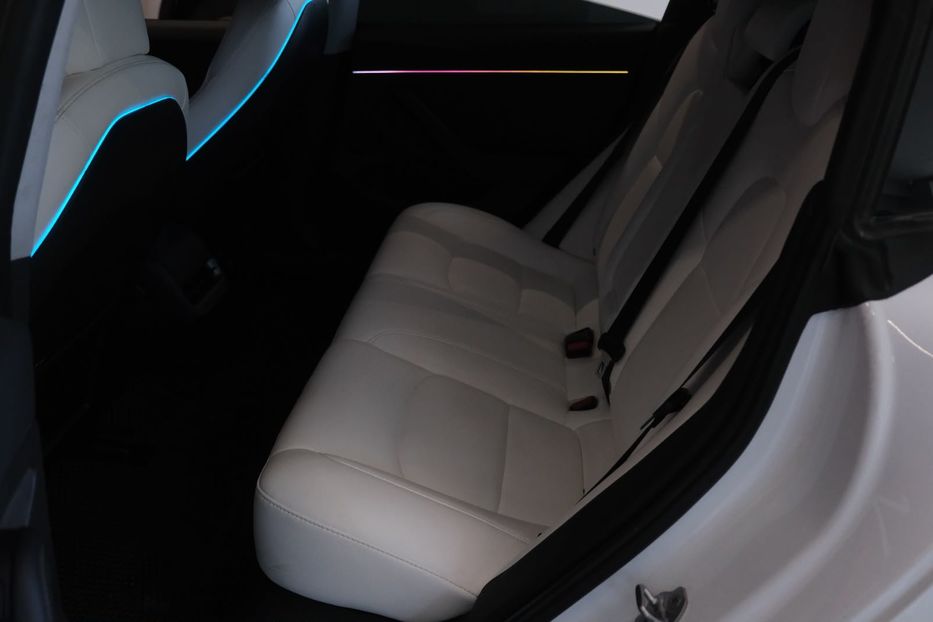 Продам Tesla Model 3 2021 года в Одессе