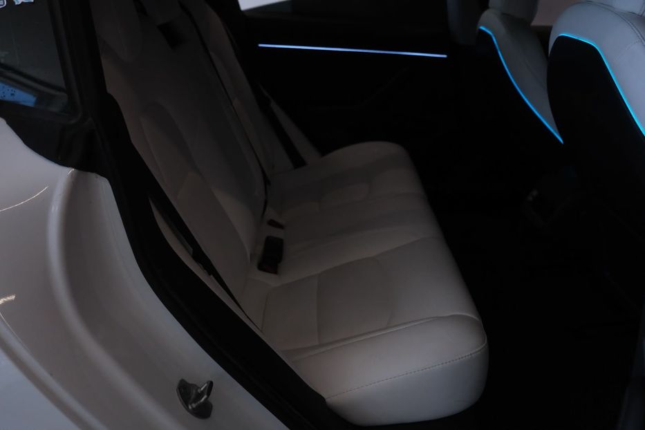 Продам Tesla Model 3 2021 года в Одессе