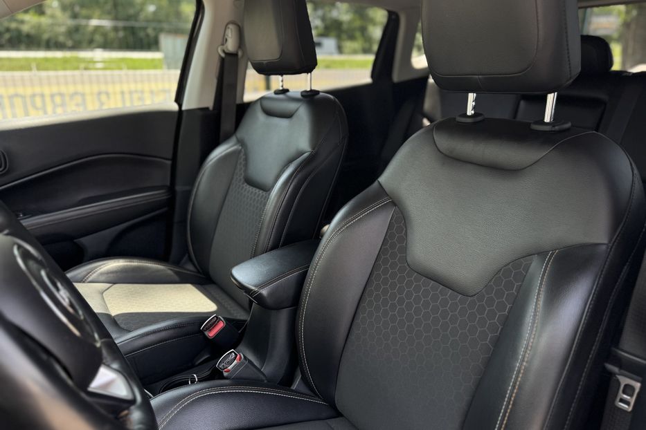 Продам Jeep Compass COMIS 4x4 2018 года в г. Умань, Черкасская область