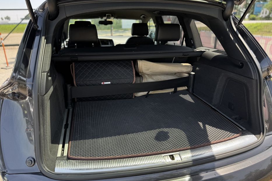 Продам Audi Q7 COMIS 4x4 2010 года в г. Умань, Черкасская область