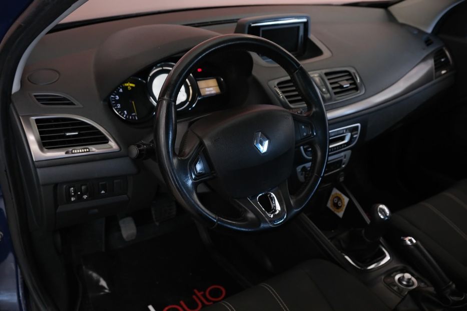 Продам Renault Megane 2013 года в Одессе