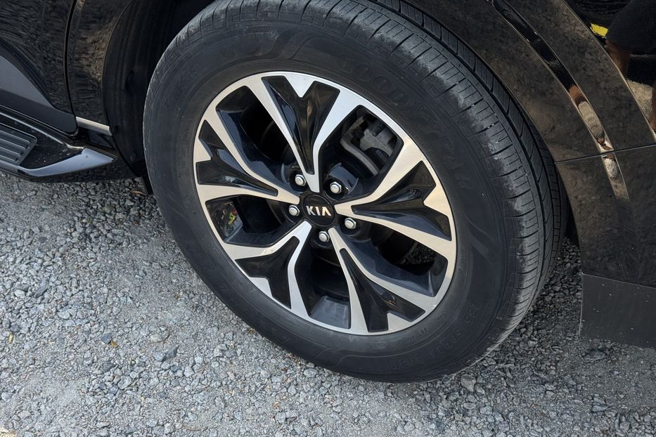 Продам Kia Carnival COMIS 9-місць 2021 года в г. Умань, Черкасская область