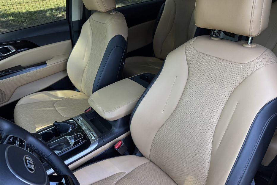 Продам Kia Carnival COMIS 9-місць 2021 года в г. Умань, Черкасская область