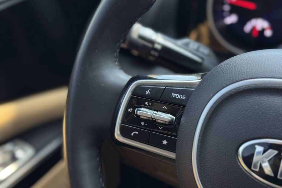Продам Kia Carnival COMIS 9-місць 2021 года в г. Умань, Черкасская область