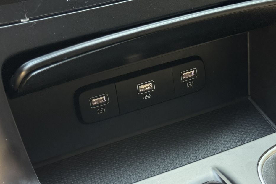 Продам Kia Carnival COMIS 9-місць 2021 года в г. Умань, Черкасская область