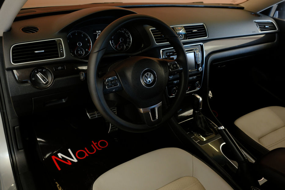 Продам Volkswagen Passat B7 2014 года в Одессе