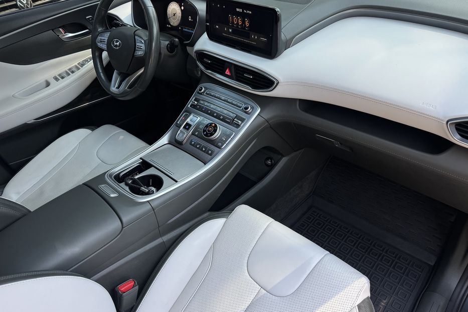 Продам Hyundai Santa FE COMIS  2021 года в г. Умань, Черкасская область