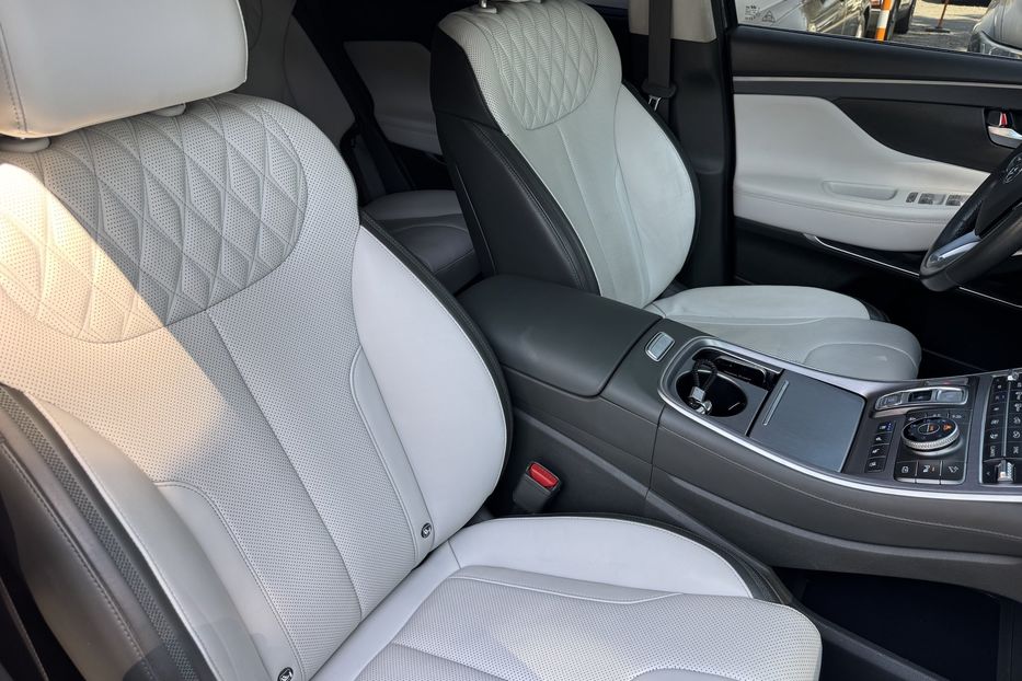 Продам Hyundai Santa FE COMIS  2021 года в г. Умань, Черкасская область