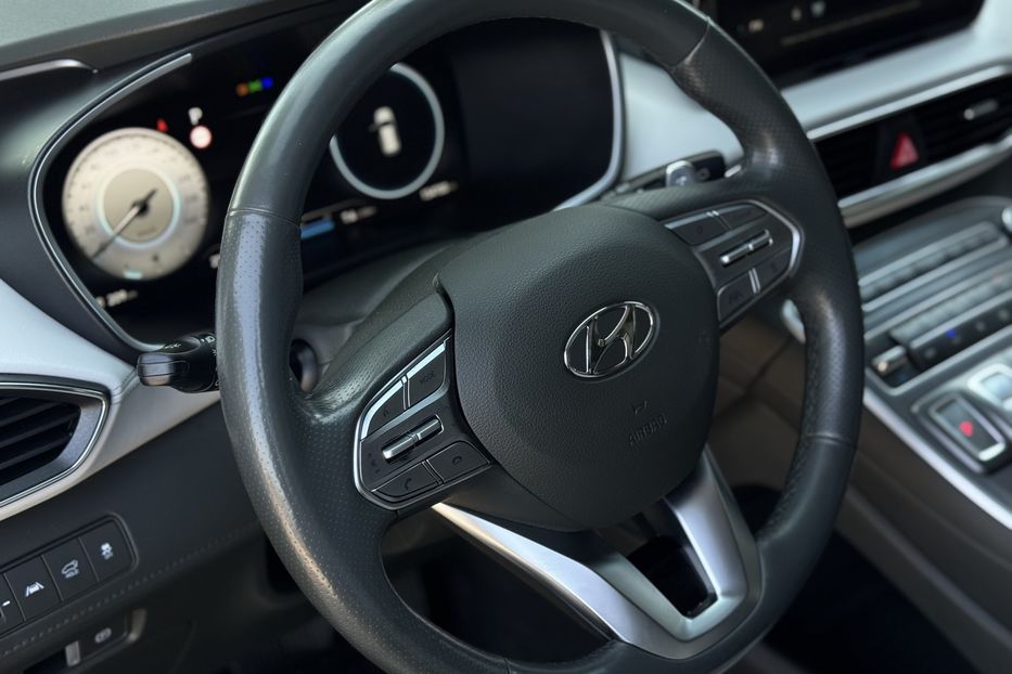 Продам Hyundai Santa FE COMIS  2021 года в г. Умань, Черкасская область