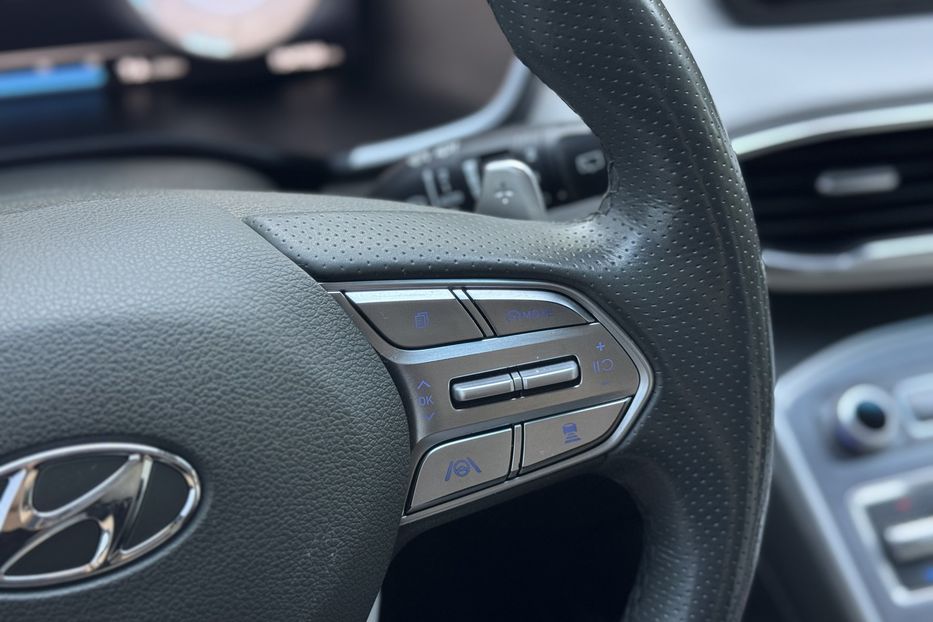 Продам Hyundai Santa FE COMIS  2021 года в г. Умань, Черкасская область