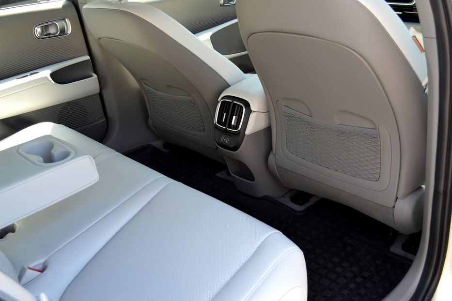 Продам Hyundai Ioniq 6 AWD 2024 года в Одессе