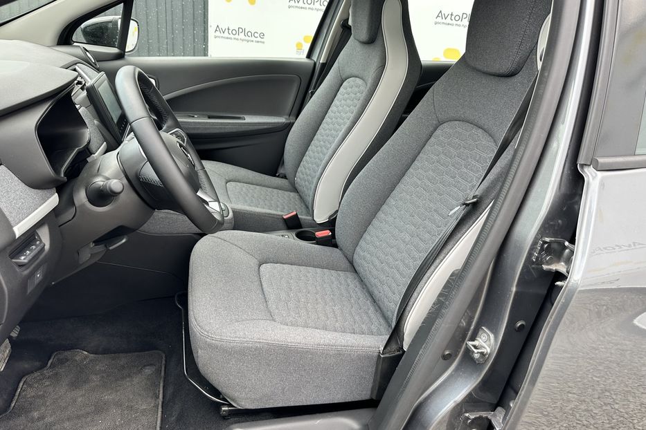Продам Renault Zoe 2023 года в Луцке