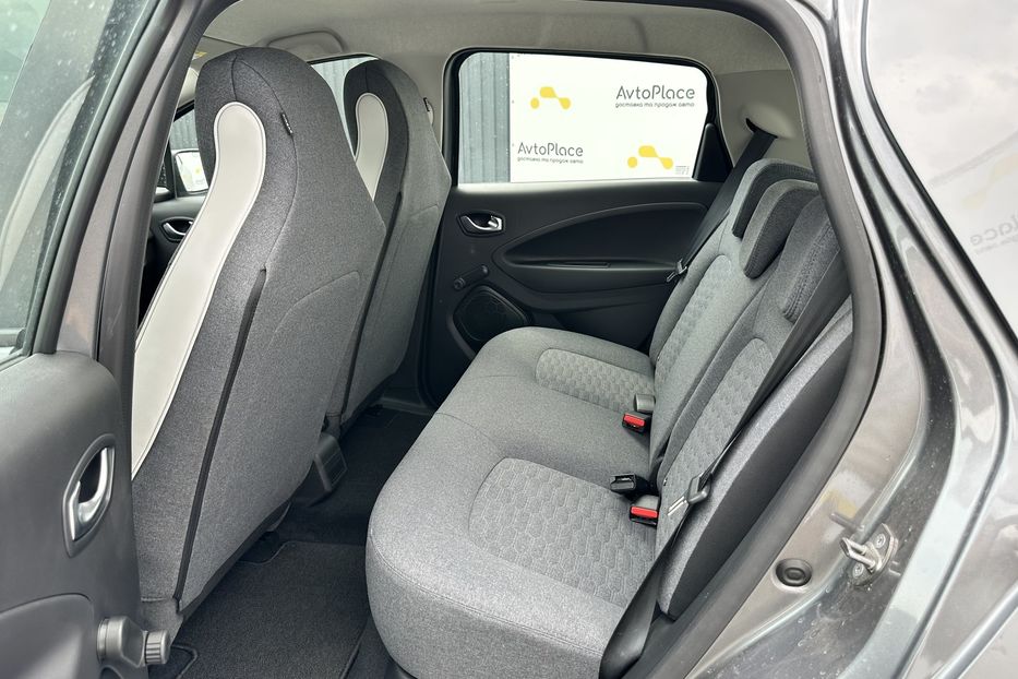 Продам Renault Zoe 2023 года в Луцке