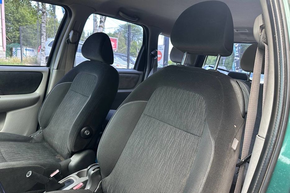 Продам Mazda Tribute 2001 года в Черновцах