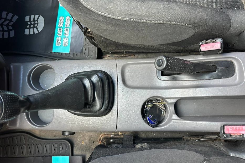 Продам Mazda Tribute 2001 года в Черновцах