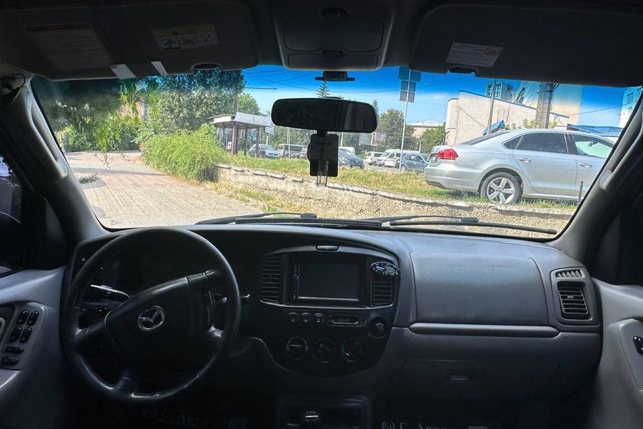 Продам Mazda Tribute 2001 года в Черновцах