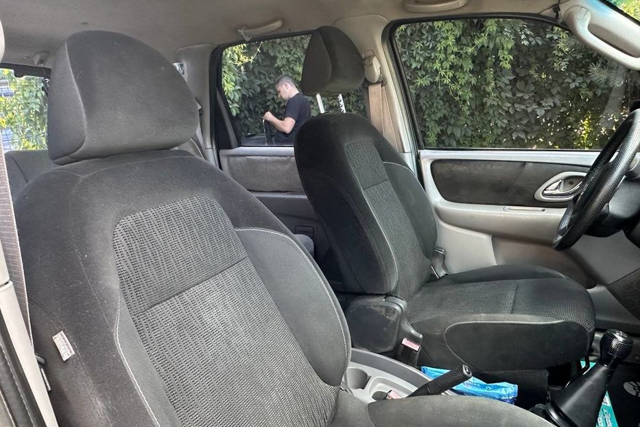 Продам Mazda Tribute 2001 года в Черновцах