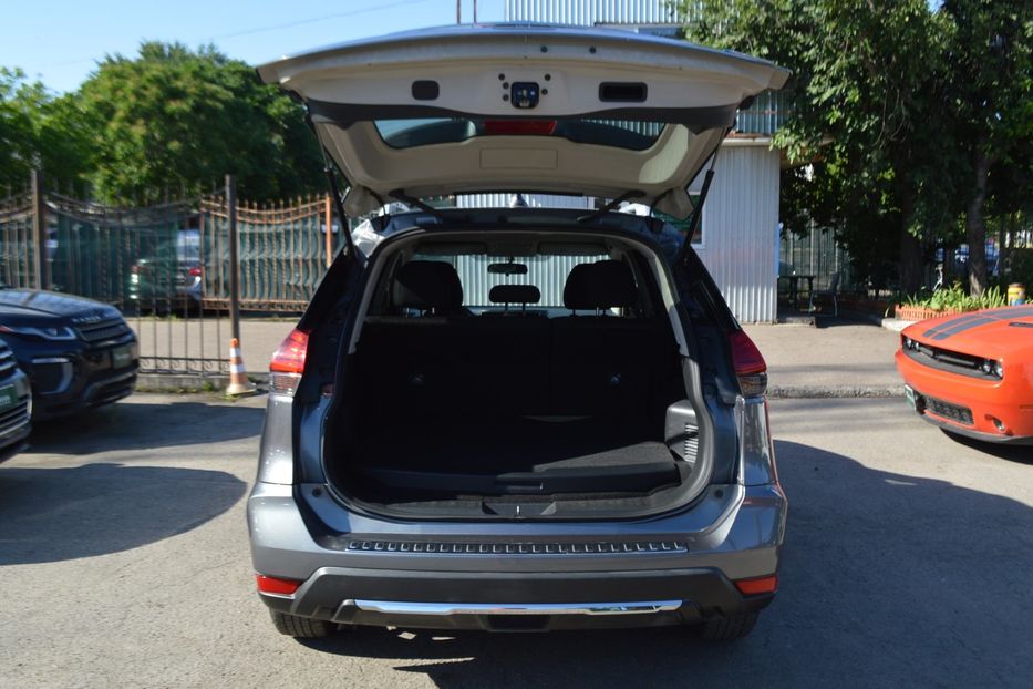 Продам Nissan Rogue Pure drive Hybrid SV 2017 года в Одессе